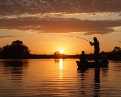 Pesca deportiva en el Río Paraná